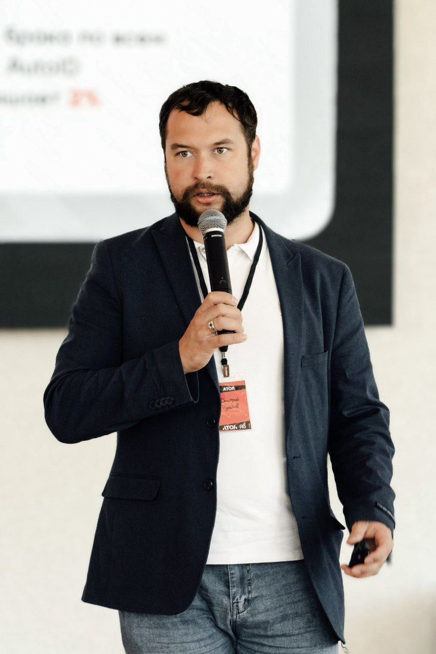 Дмитрий Русаков — основатель AI Bridge Lab